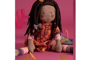 Muñeca Camélia Les Rosalies