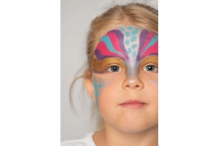 Lapiz de maquillaje plateado Namaki