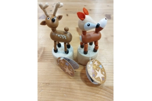 Animal articulado ciervo y zorro