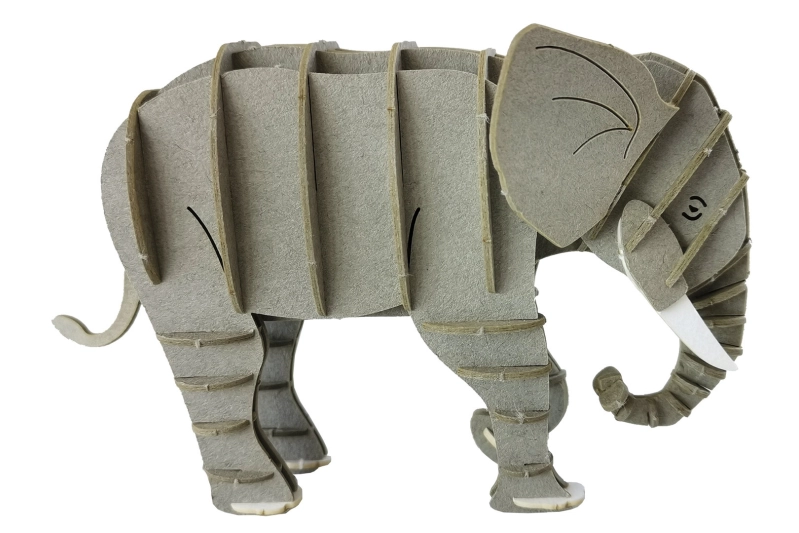 Elefant gris 3D de cartró