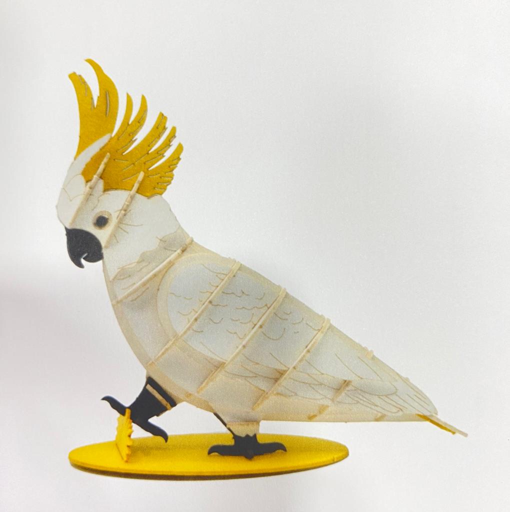 Cacatúa 3D de cartón