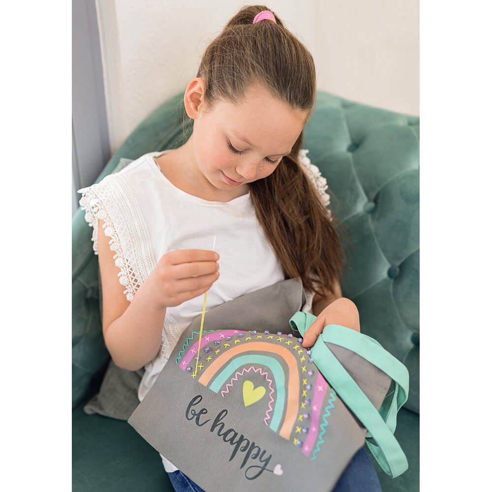 Manualidades divertidas: decorar una bolsa