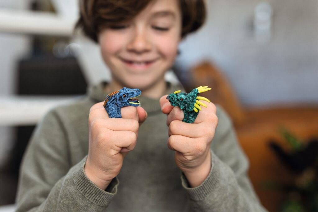 Anillo de dinosauros