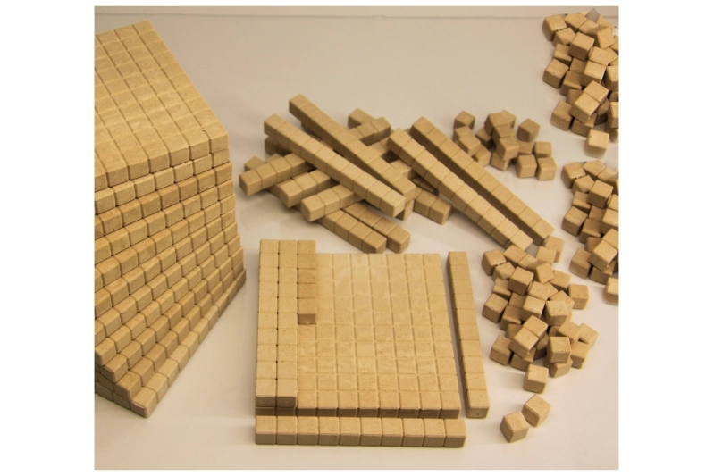 Conjunt Base 10 amb marcat de 432 peces ReWood