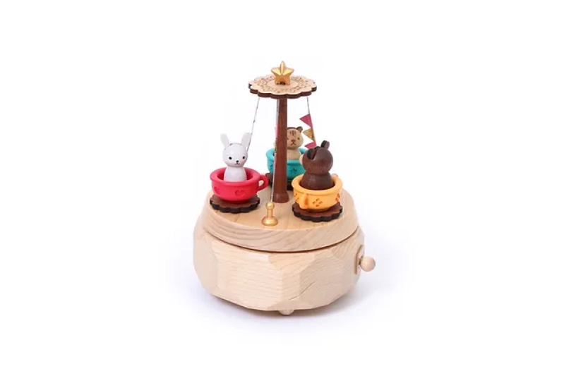 Caja de música de madera: Tazas