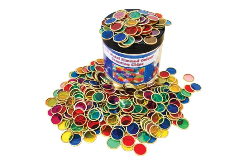 500 monedes de color d'acer