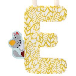 Lletra E de roba Nicolás