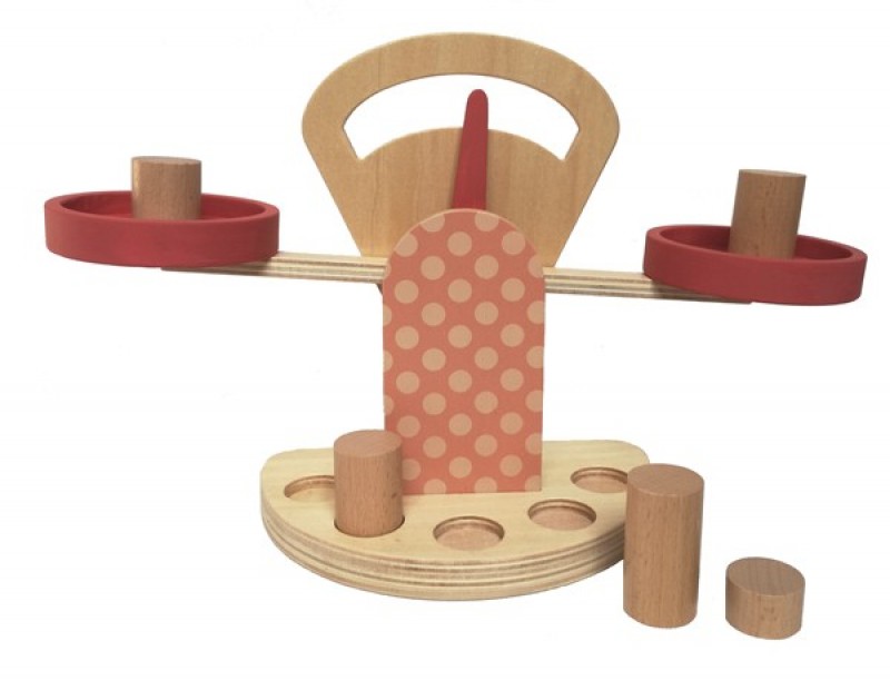 BALANÇA DE FUSTA AMB 5 PESOS