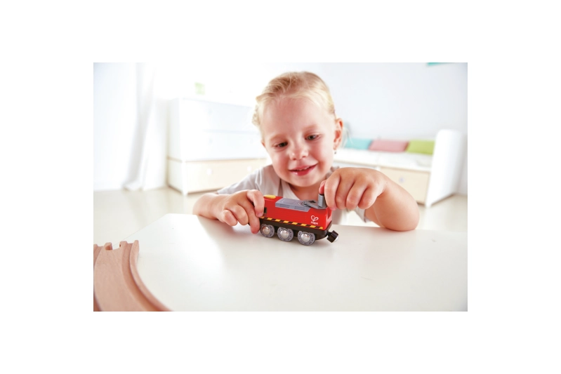 Locomotora accionada por manivela