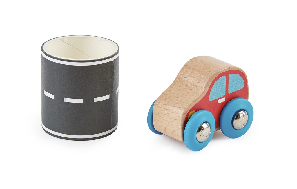 Mini cotxe amb carretera