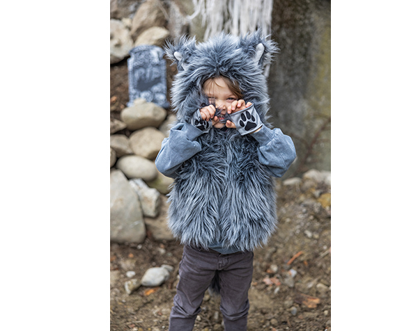 La capa del Gran Lobo Feroz con guantes 5-6 años