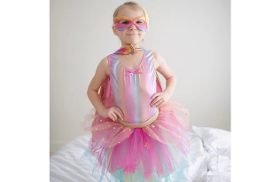 Capa Super-Duper con Tutú y Máscara, talla 4-6