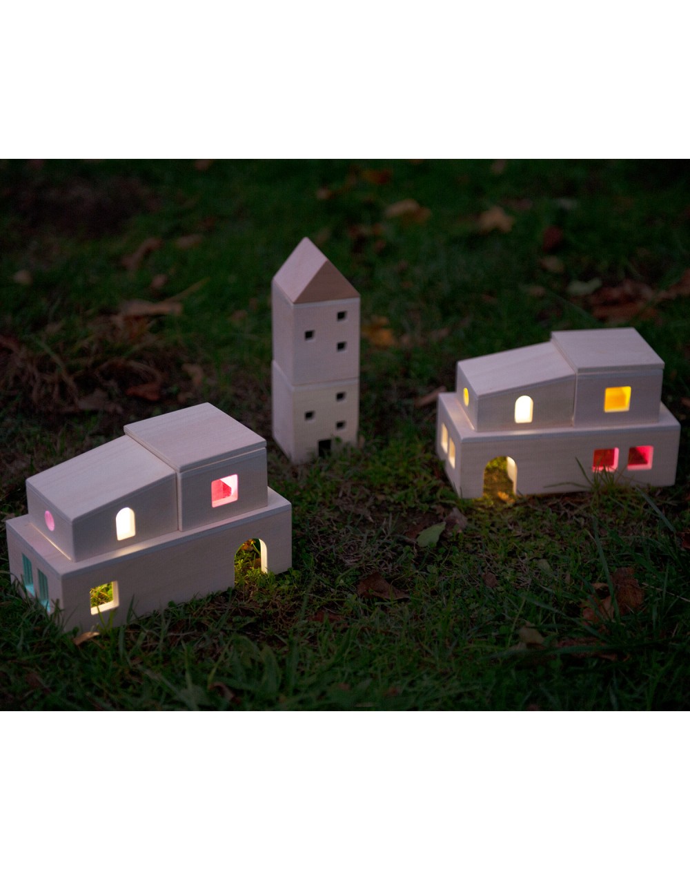 Poble translúcid apilable