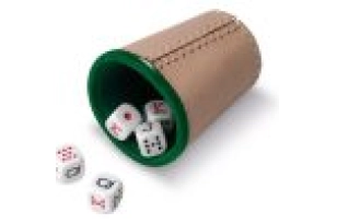 Cubilete de cuero con dados