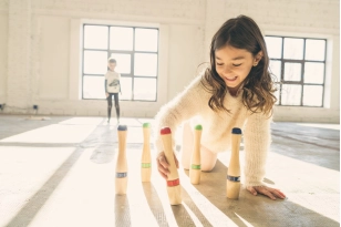 Bitlles de fusta en sac 24 cm