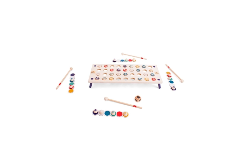 Joc de taula: Colpeja una forma