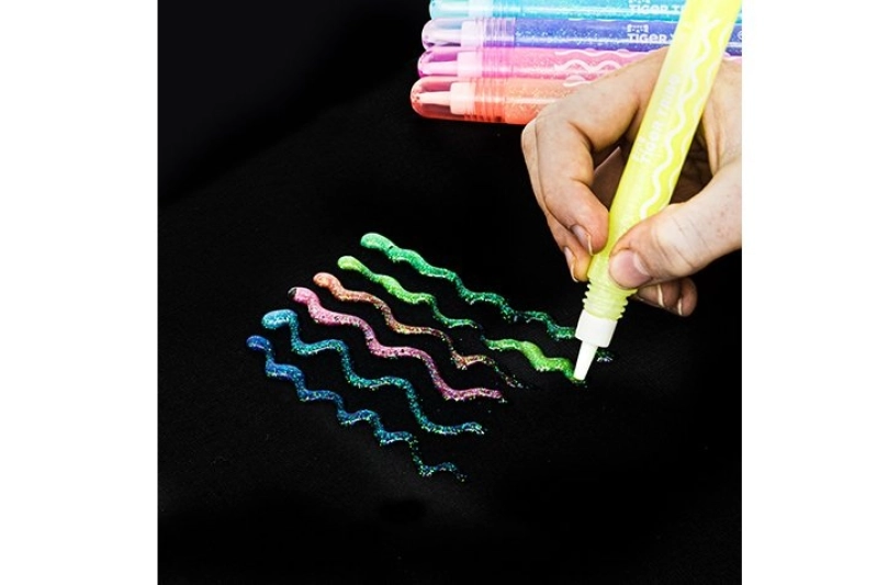 Rotuladores que brillan y con purpurina