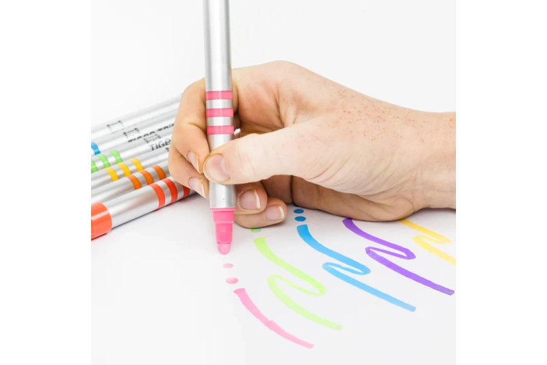 Rotuladors de pintura per roba, ceràmica o vidre a