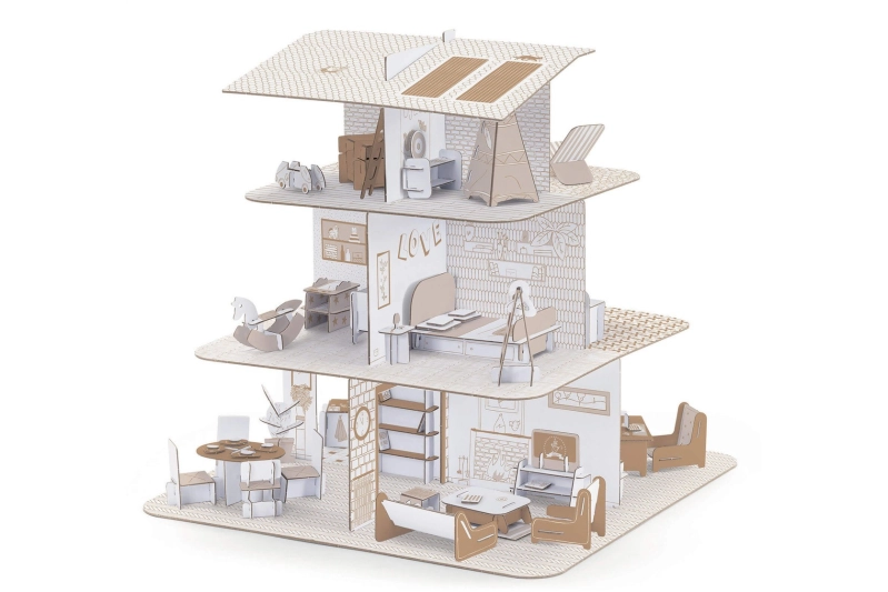 CASA DE NINES PER MUNTAR I PINTAR