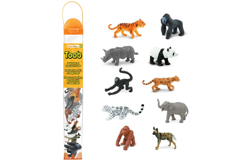 Tub de 10 animals terrestres en perill d'extinció