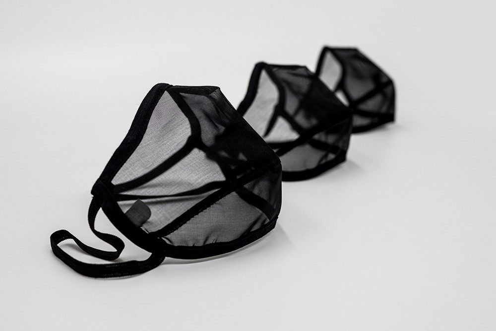 MASCARILLA HIGIÉNICA SEMITRANSPARENTE REUTILIZABLE EMOTION | BIOVEST NEGRA 6-9