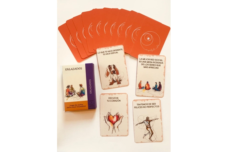 Enlazados. Juego de cartas para crecer en positivo. Grupo