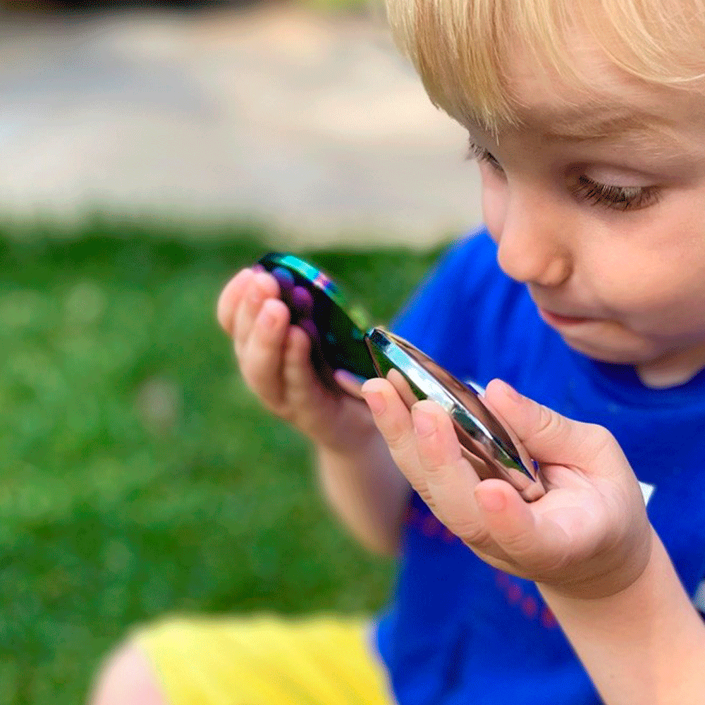 Botón sensorial reflectante de color