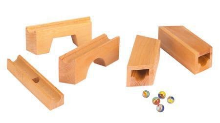 Circuito de canicas puentes y túneles