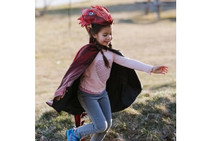 Capa de dragón rojo metalizado – Talla 5-6 años