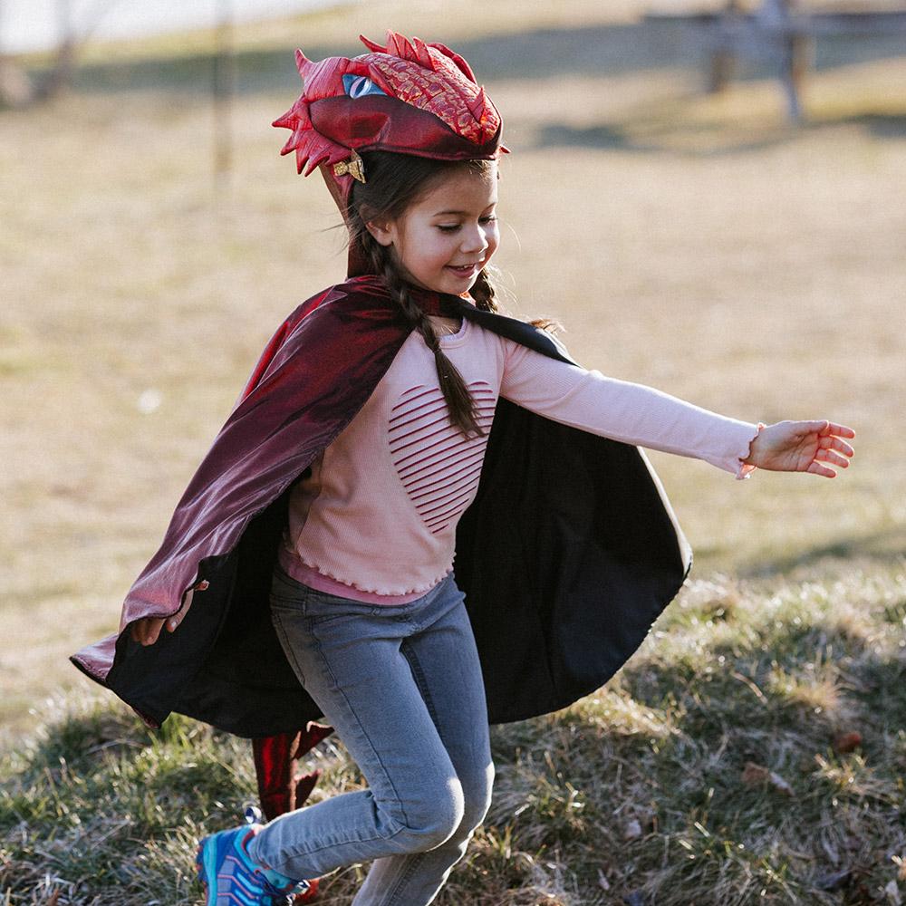 Capa de dragón rojo metalizado – Talla 5-6 años