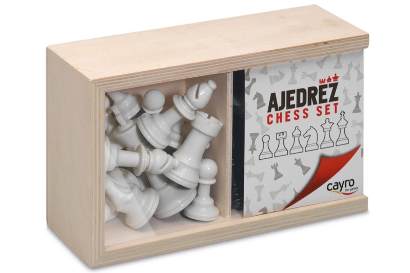 Piezas de ajedrez (Ed. Mediana)