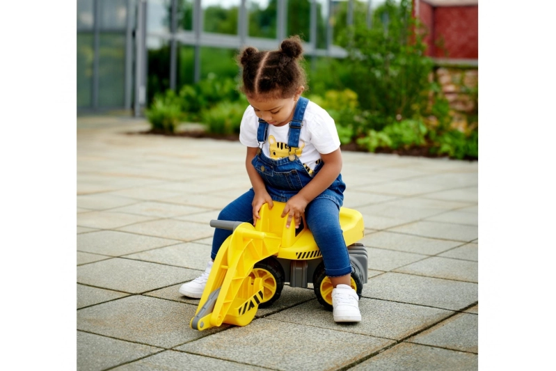 Retroexcavadora Big Power Worker con asiento