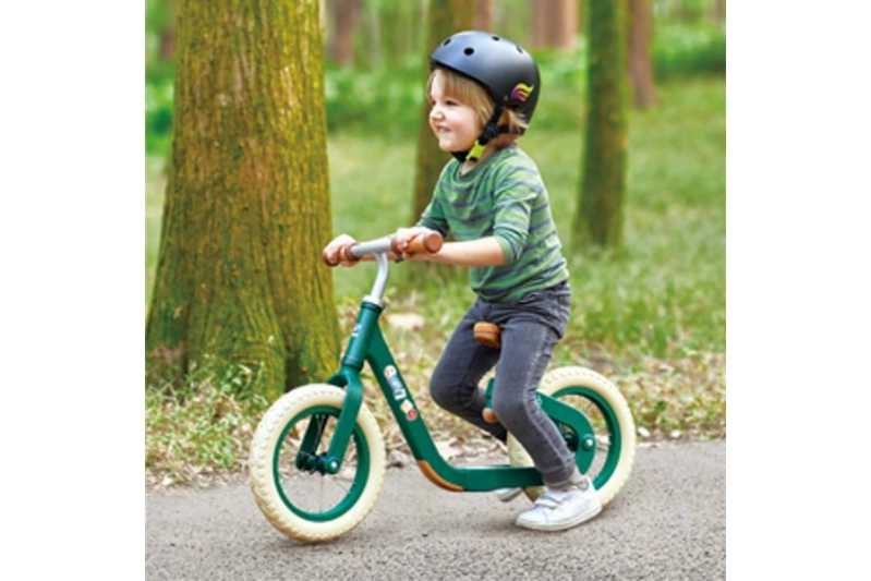 Bicicleta de equilibrio verde